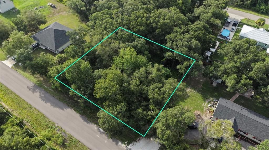 En Venta: $26,995 (0.36 acres)