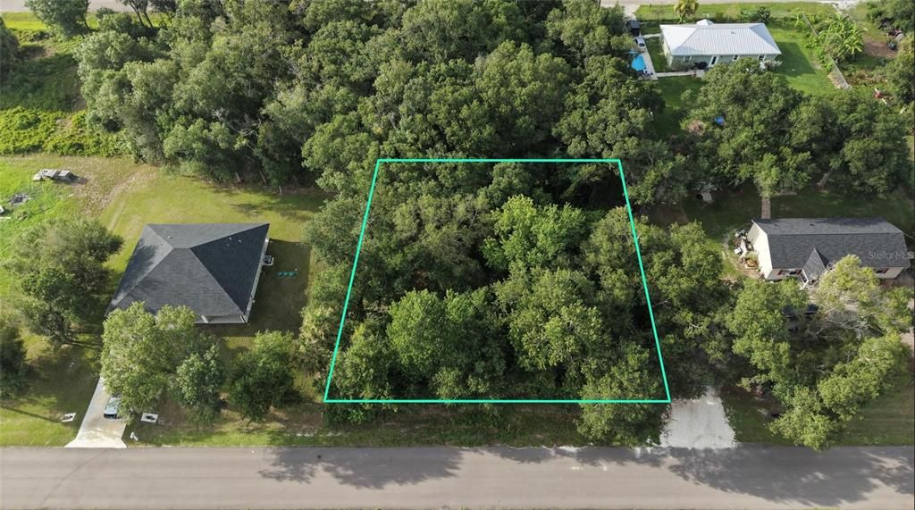 En Venta: $26,995 (0.36 acres)