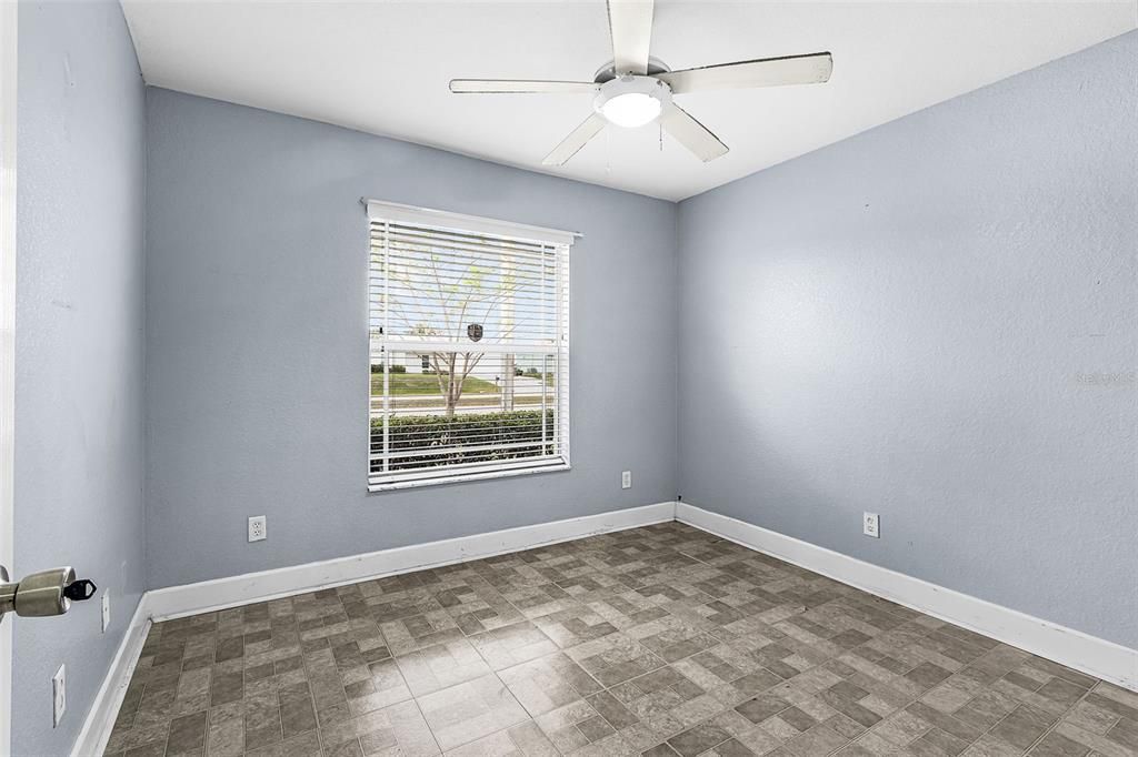 Activo con contrato: $299,900 (3 camas, 2 baños, 1225 Pies cuadrados)
