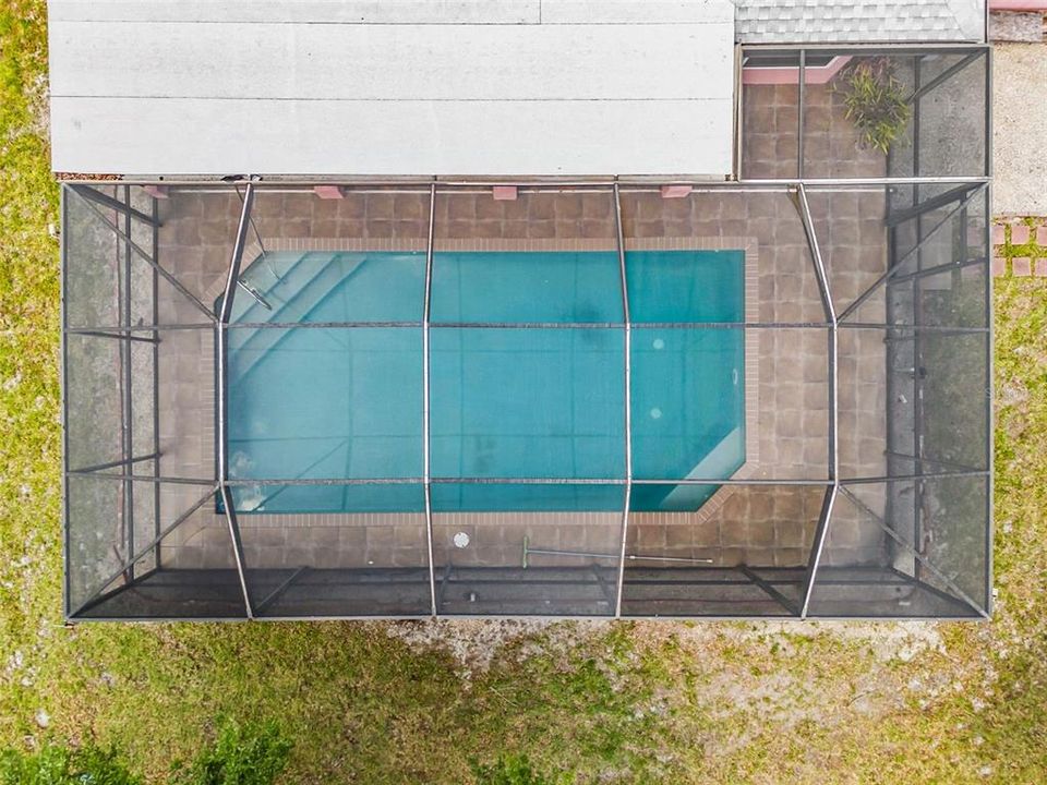 Activo con contrato: $299,900 (3 camas, 2 baños, 1225 Pies cuadrados)