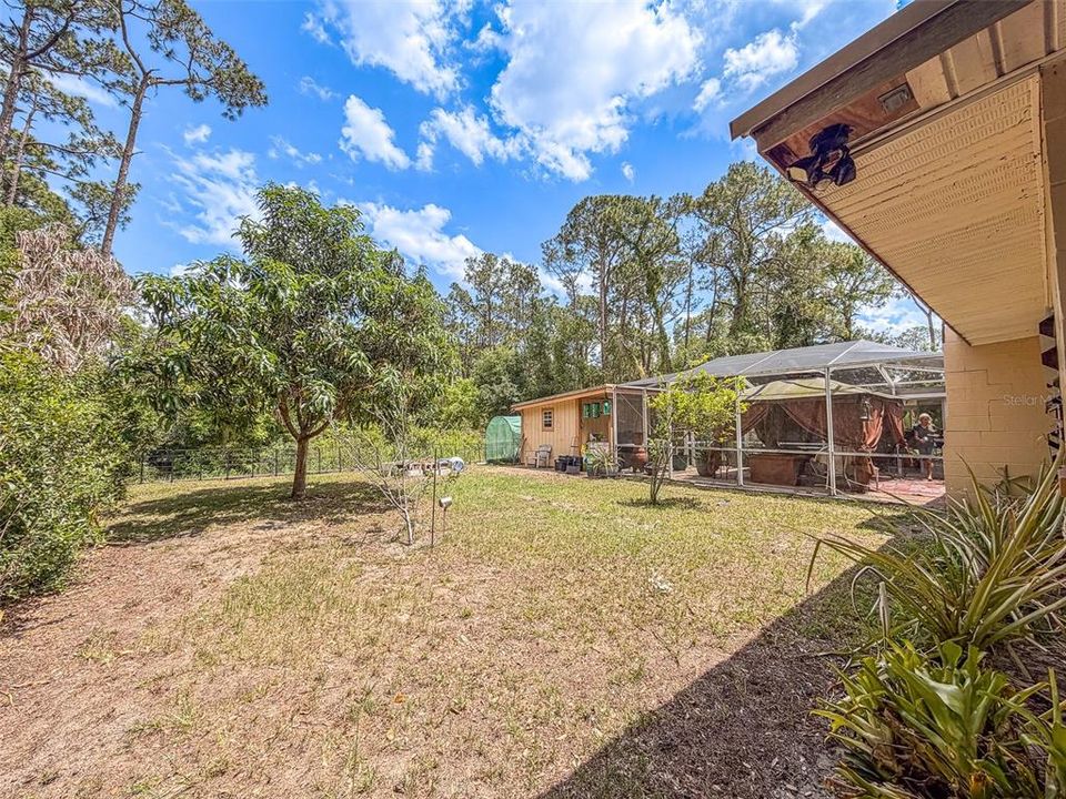 En Venta: $365,000 (3 camas, 2 baños, 2228 Pies cuadrados)