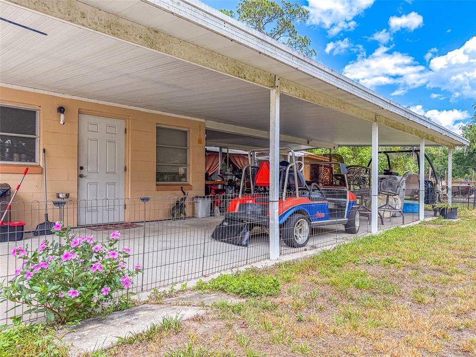 En Venta: $365,000 (3 camas, 2 baños, 2228 Pies cuadrados)