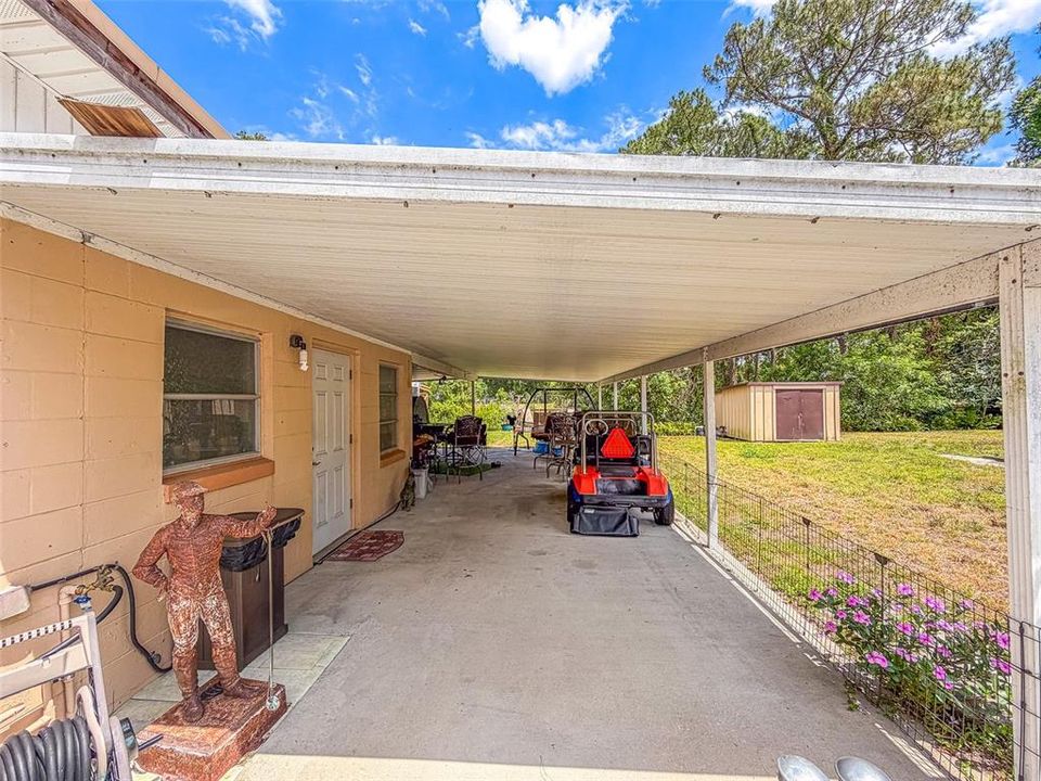 En Venta: $365,000 (3 camas, 2 baños, 2228 Pies cuadrados)