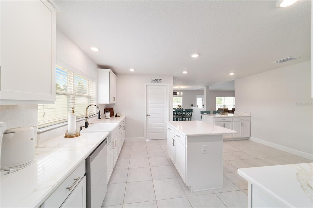 Active With Contract: $529,000 (4 beds, 3 baths, 3000 Square Feet)
