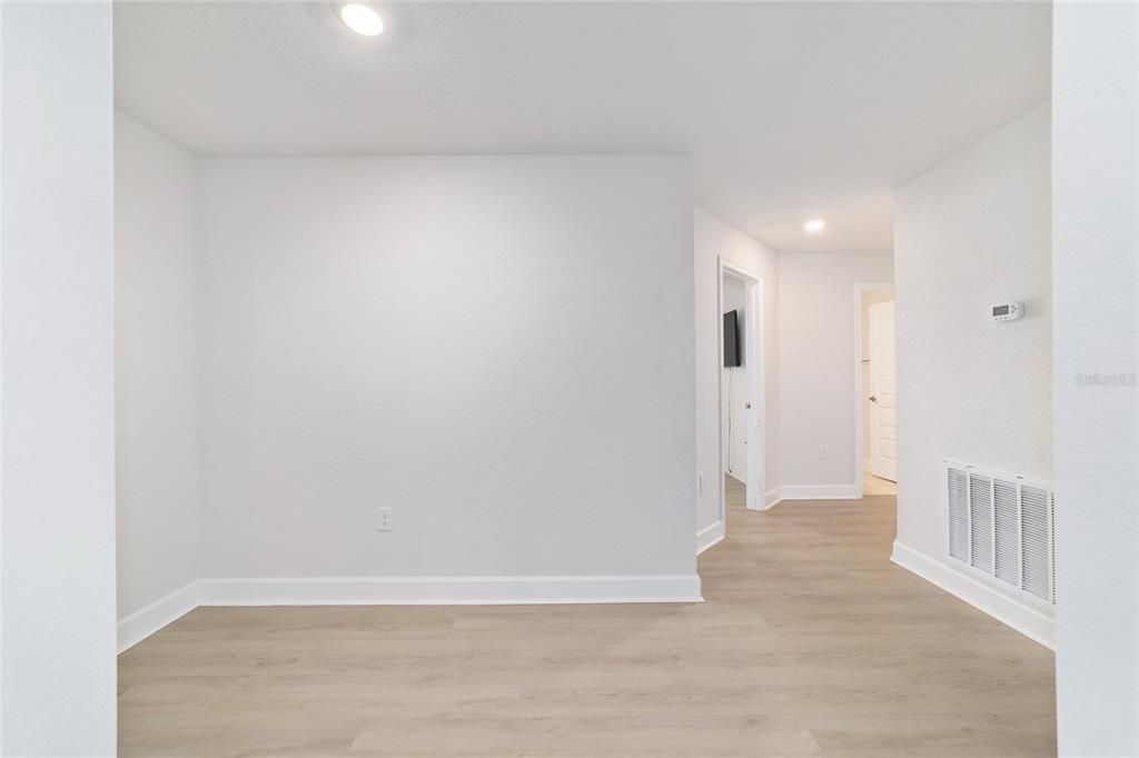 Active With Contract: $529,000 (4 beds, 3 baths, 3000 Square Feet)