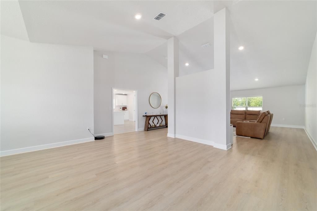 Active With Contract: $529,000 (4 beds, 3 baths, 3000 Square Feet)