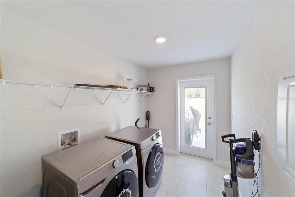 Active With Contract: $529,000 (4 beds, 3 baths, 3000 Square Feet)