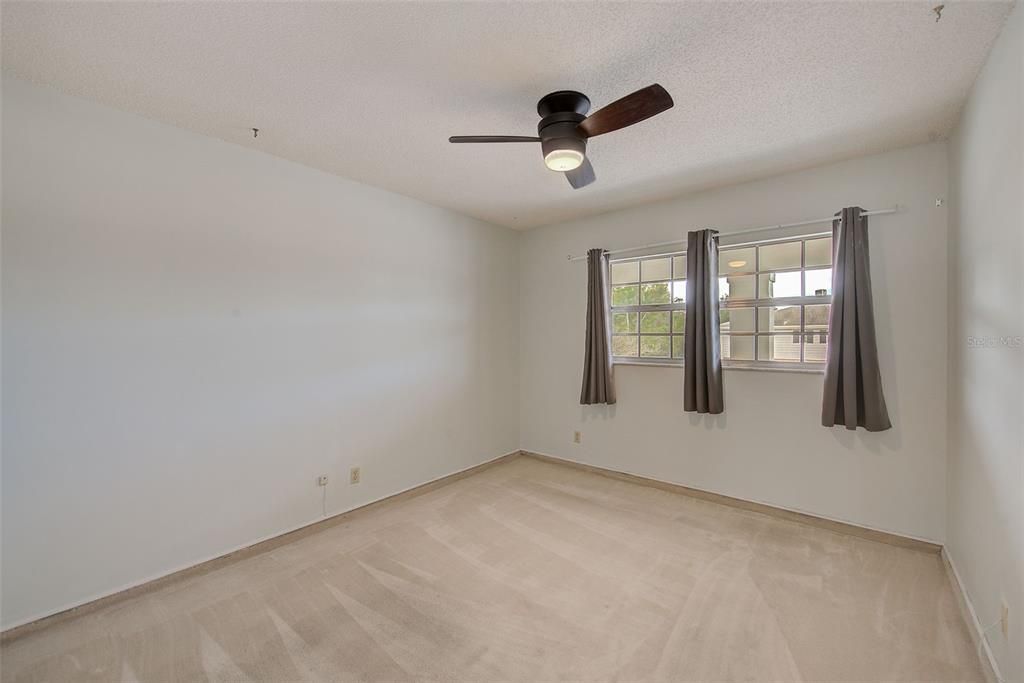 For Sale: $88,000 (2 beds, 2 baths, 1104 Square Feet)