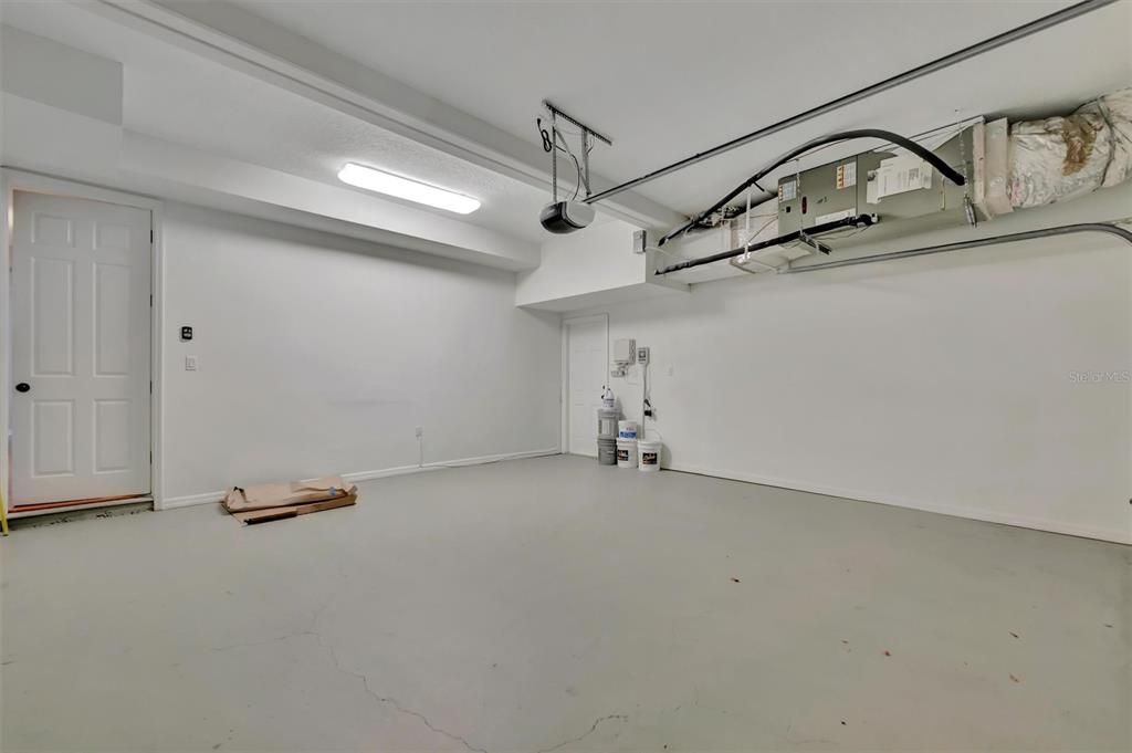 En Venta: $850,000 (5 camas, 3 baños, 3208 Pies cuadrados)