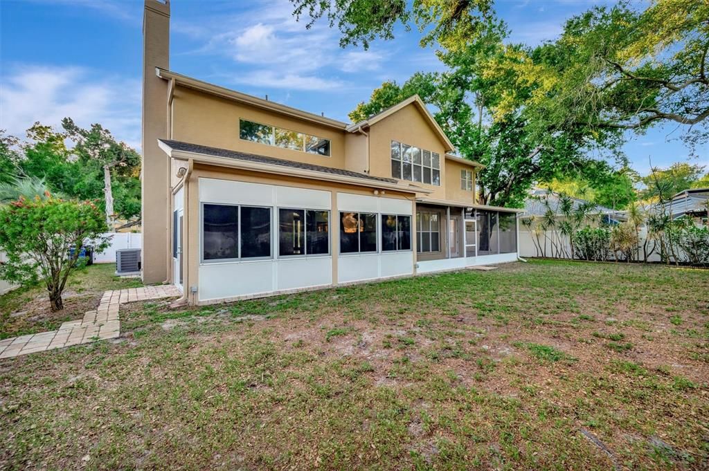 En Venta: $850,000 (5 camas, 3 baños, 3208 Pies cuadrados)