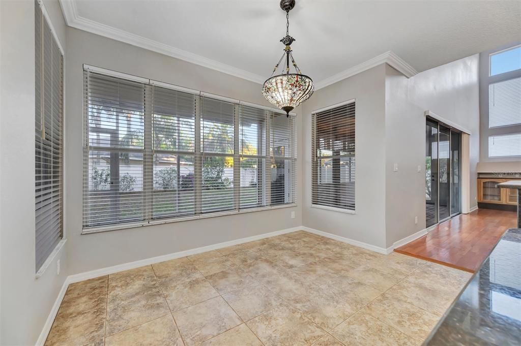 En Venta: $850,000 (5 camas, 3 baños, 3208 Pies cuadrados)