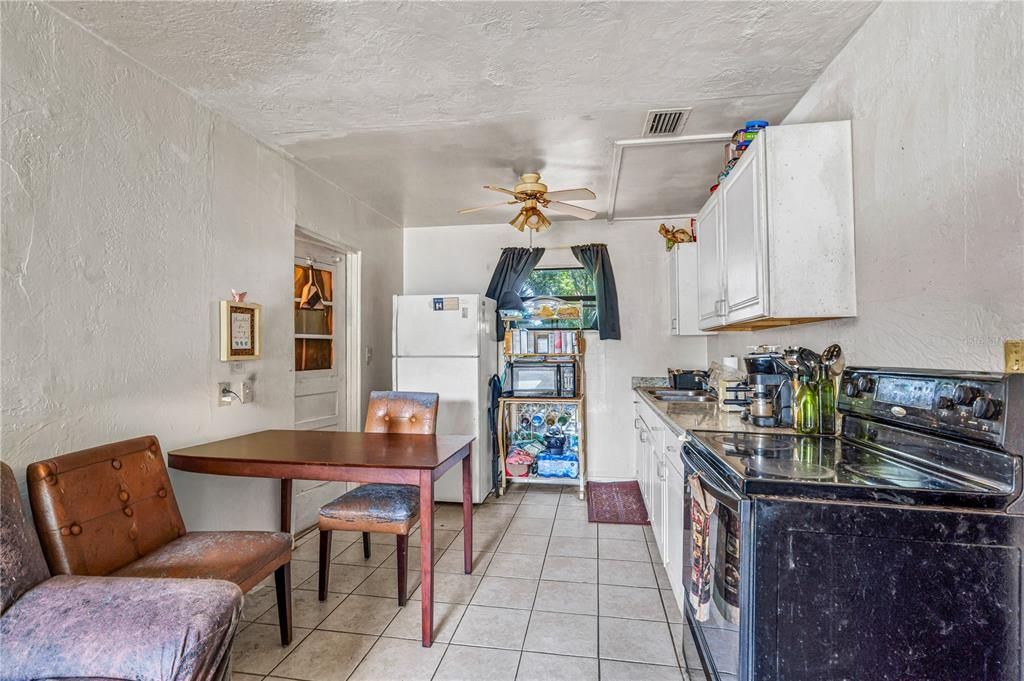 En Venta: $120,000 (2 camas, 1 baños, 876 Pies cuadrados)