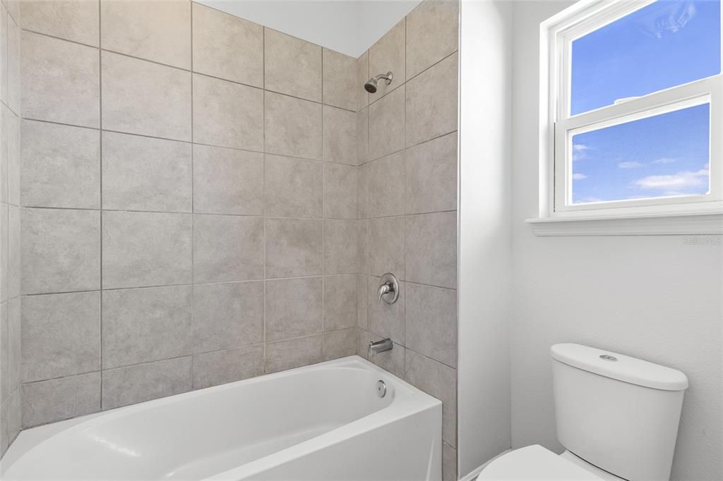 For Sale: $1,399,000 (7 beds, 4 baths, 4700 Square Feet)