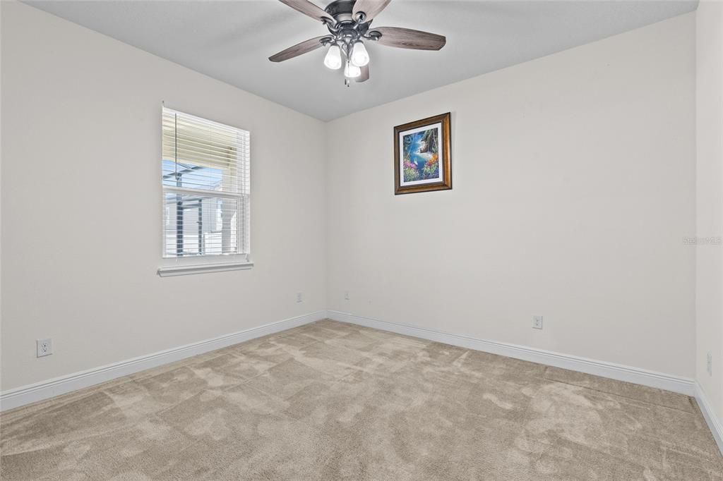For Sale: $1,399,000 (7 beds, 4 baths, 4700 Square Feet)