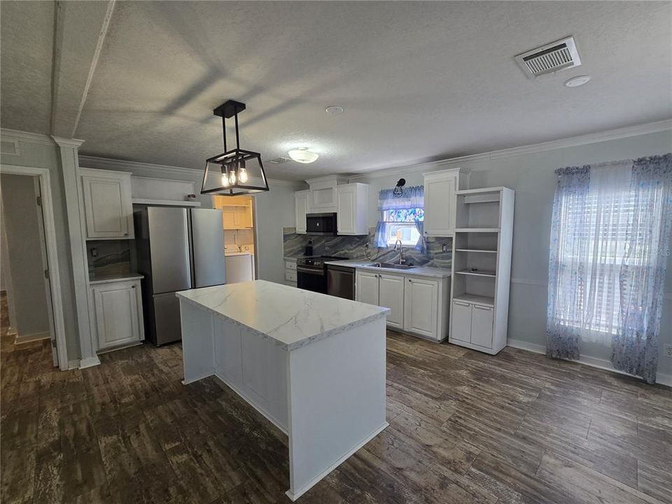 For Sale: $246,000 (4 beds, 2 baths, 1768 Square Feet)