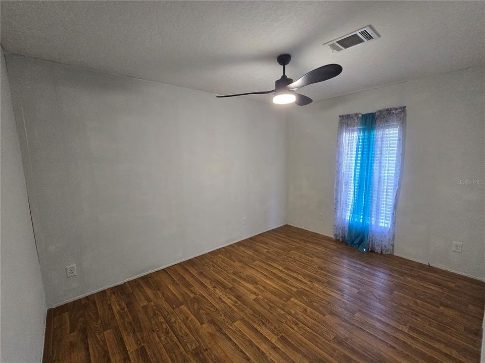 For Sale: $246,000 (4 beds, 2 baths, 1768 Square Feet)