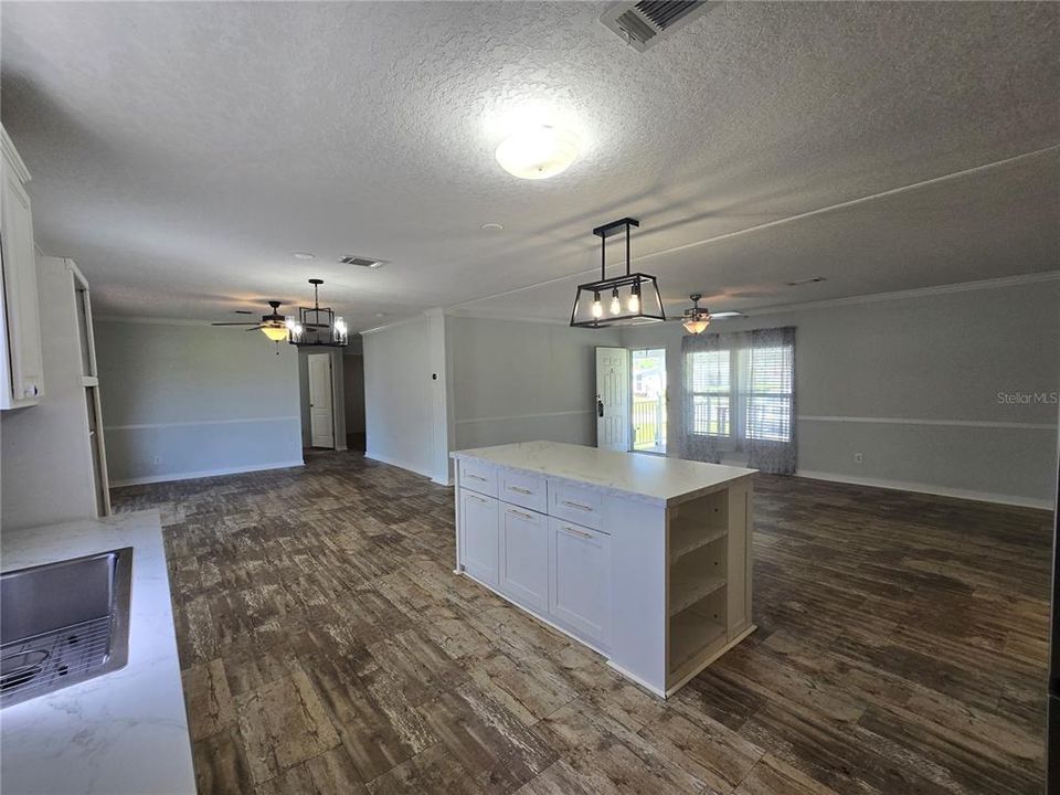 For Sale: $246,000 (4 beds, 2 baths, 1768 Square Feet)