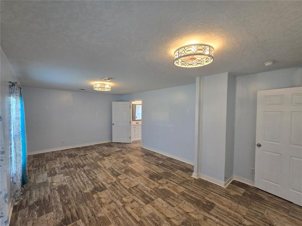 For Sale: $246,000 (4 beds, 2 baths, 1768 Square Feet)