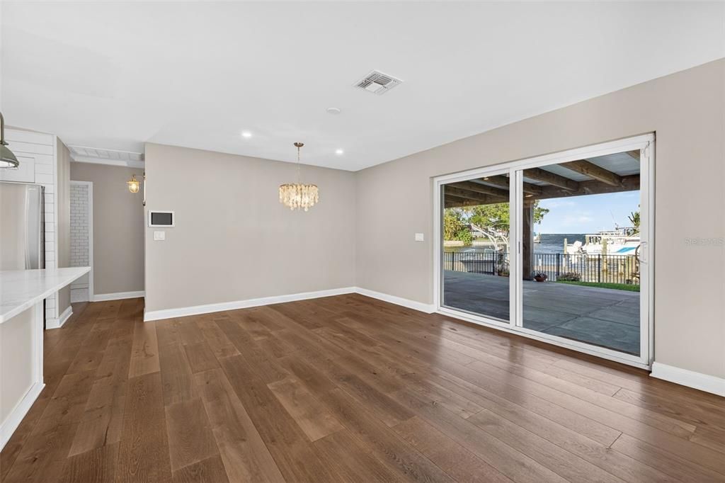 For Sale: $1,185,000 (3 beds, 2 baths, 1784 Square Feet)