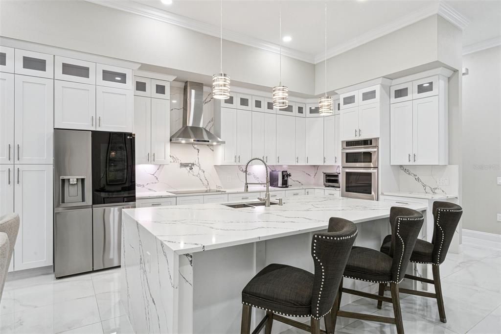 En Venta: $985,000 (4 camas, 4 baños, 3382 Pies cuadrados)