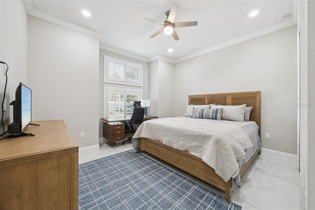 En Venta: $985,000 (4 camas, 4 baños, 3382 Pies cuadrados)