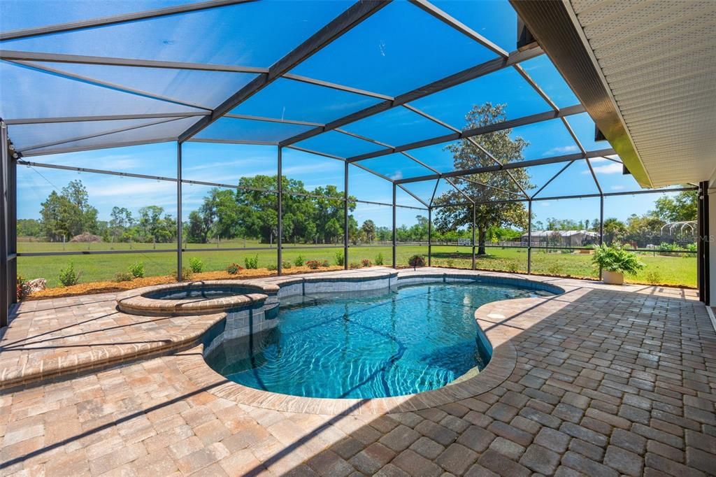 For Sale: $1,300,000 (4 beds, 3 baths, 3072 Square Feet)