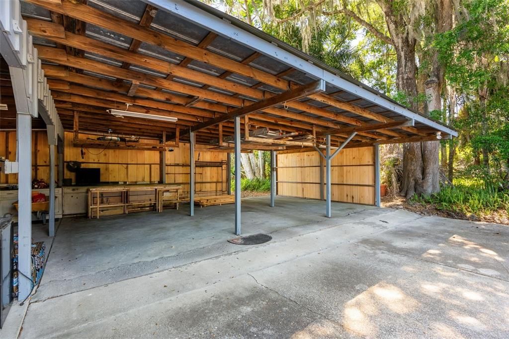 For Sale: $1,300,000 (4 beds, 3 baths, 3072 Square Feet)