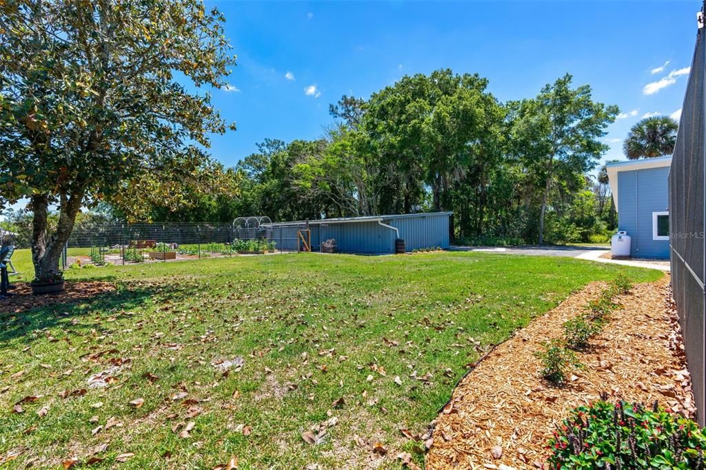 For Sale: $1,300,000 (4 beds, 3 baths, 3072 Square Feet)
