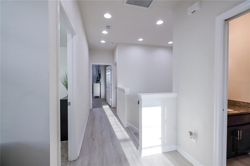 Active With Contract: $350,000 (3 beds, 2 baths, 1748 Square Feet)