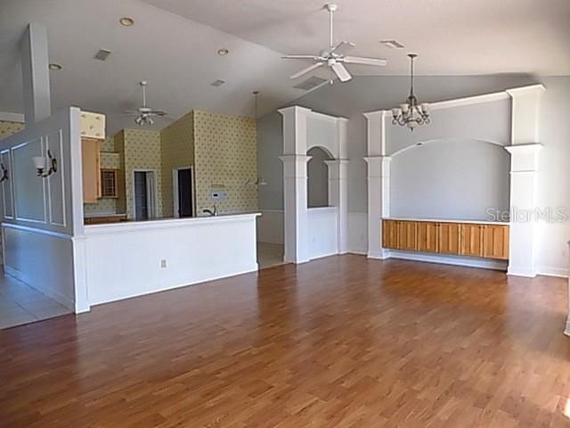 Active With Contract: $342,000 (2 beds, 2 baths, 1874 Square Feet)