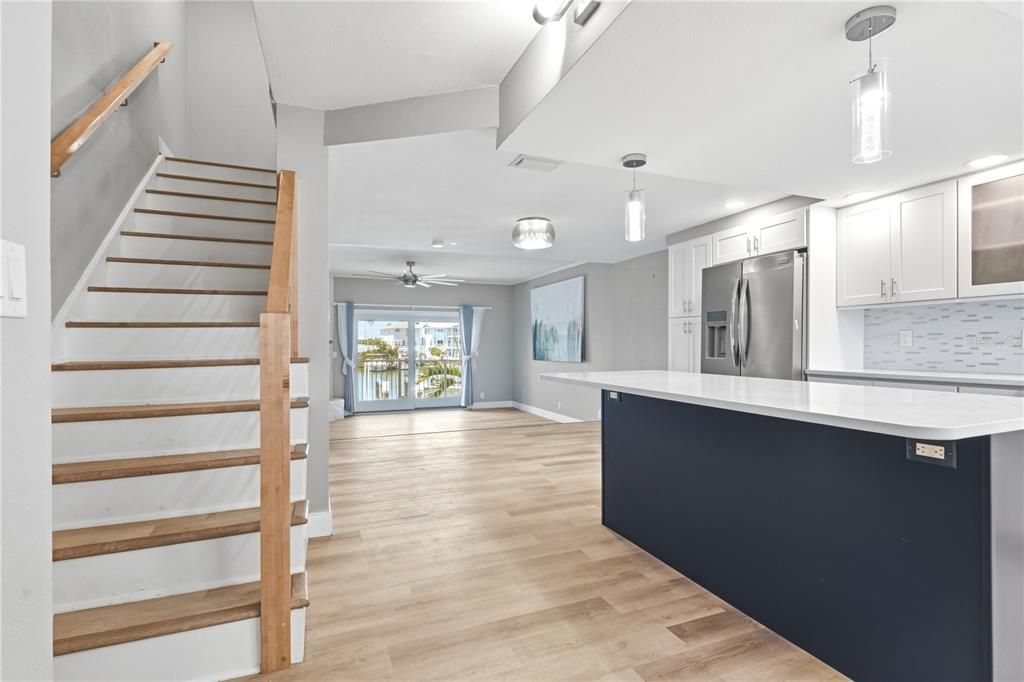 For Sale: $609,000 (2 beds, 2 baths, 1260 Square Feet)