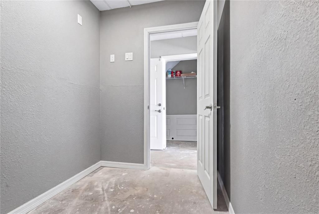 For Sale: $609,000 (2 beds, 2 baths, 1260 Square Feet)