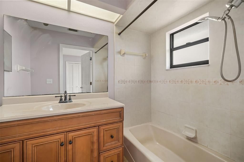 For Sale: $770,000 (4 beds, 2 baths, 2516 Square Feet)