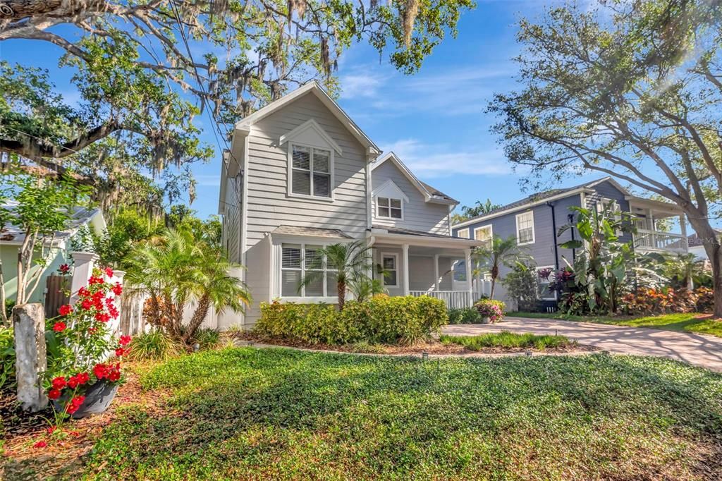 Activo con contrato: $1,029,000 (4 camas, 2 baños, 2154 Pies cuadrados)