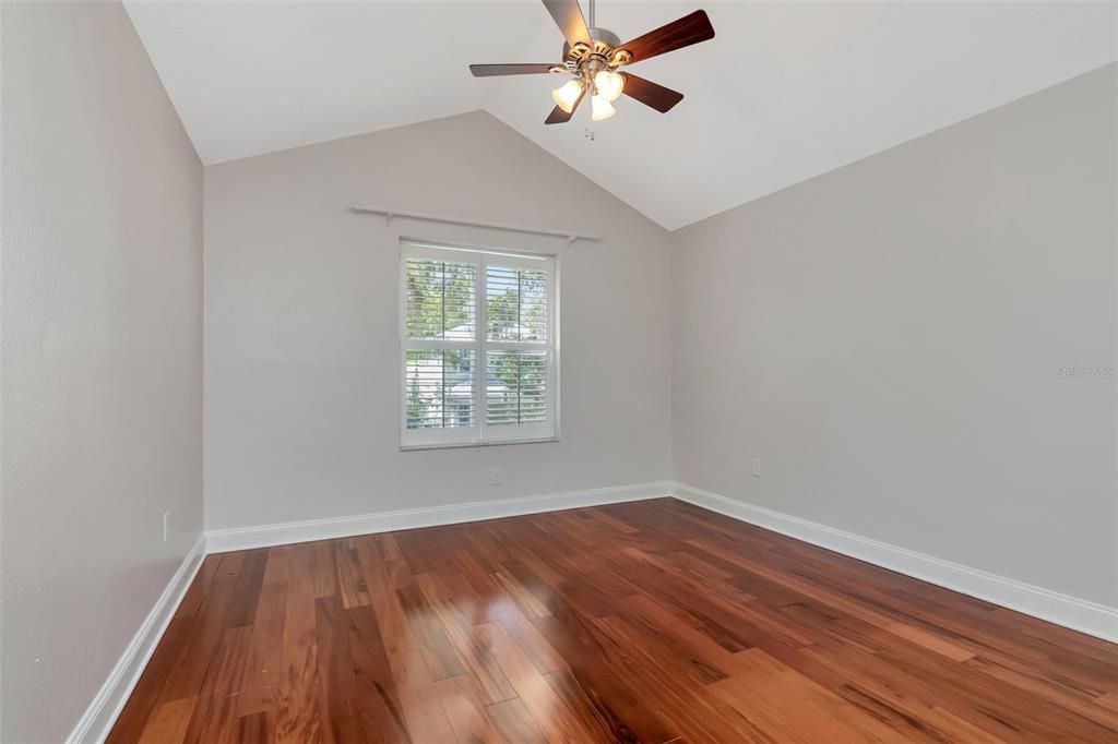 Activo con contrato: $1,029,000 (4 camas, 2 baños, 2154 Pies cuadrados)
