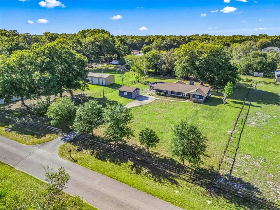 Activo con contrato: $385,000 (3 camas, 2 baños, 1965 Pies cuadrados)