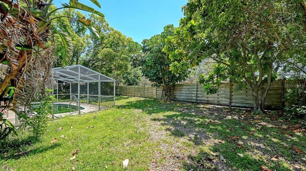 Activo con contrato: $445,000 (3 camas, 2 baños, 1500 Pies cuadrados)