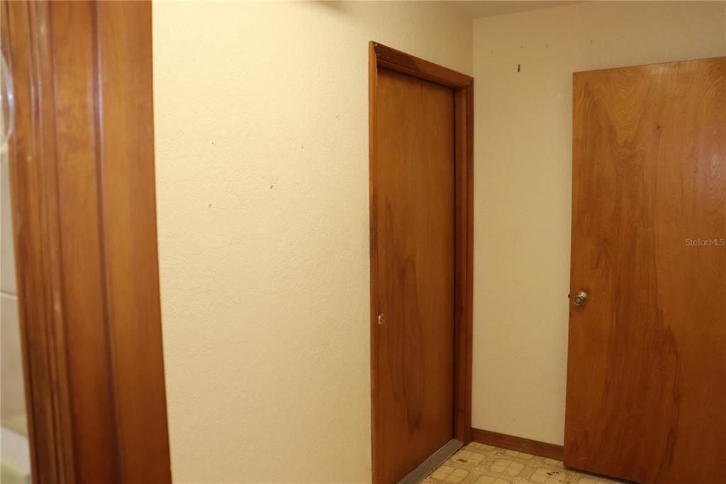 For Sale: $242,000 (3 beds, 2 baths, 1840 Square Feet)