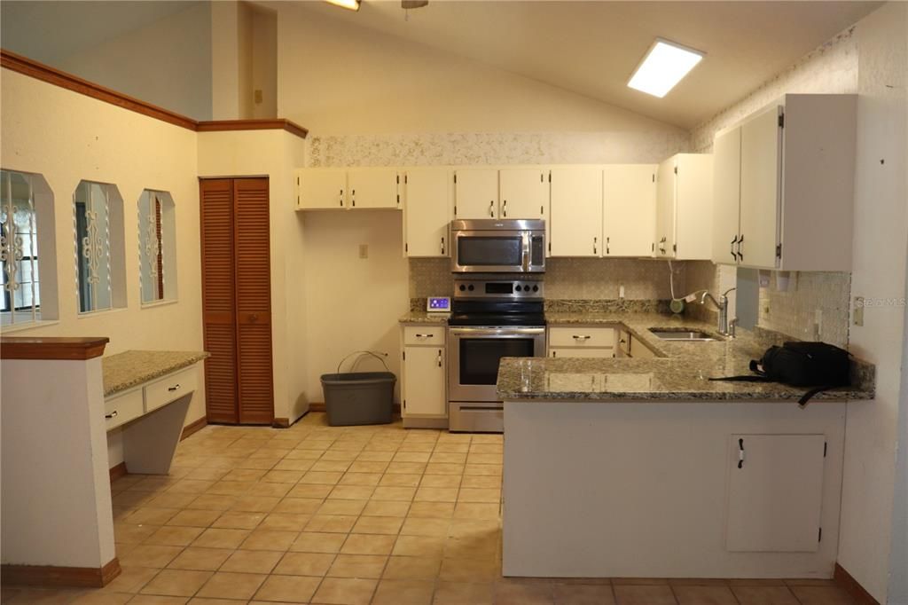 For Sale: $242,000 (3 beds, 2 baths, 1840 Square Feet)