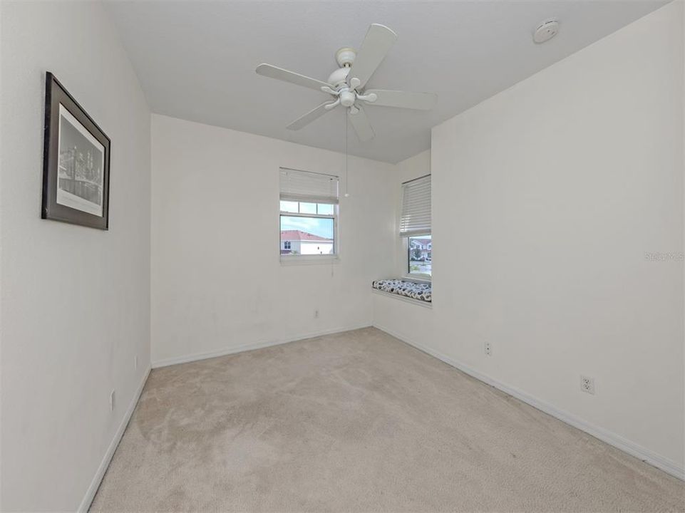 Activo con contrato: $199,900 (3 camas, 2 baños, 1446 Pies cuadrados)