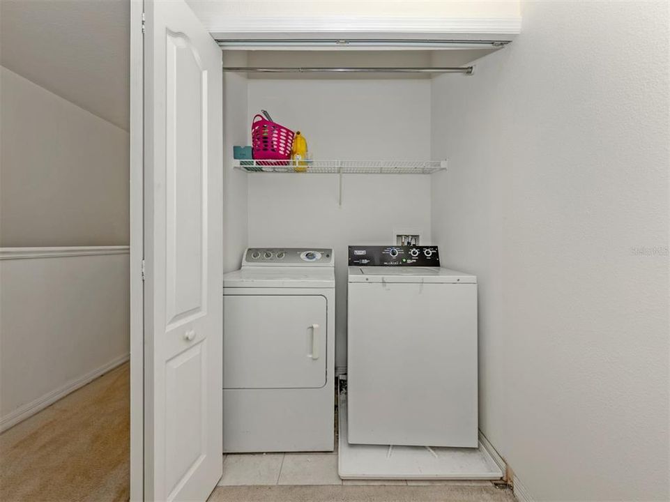 Activo con contrato: $199,900 (3 camas, 2 baños, 1446 Pies cuadrados)