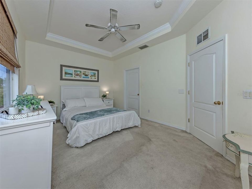 Activo con contrato: $199,900 (3 camas, 2 baños, 1446 Pies cuadrados)