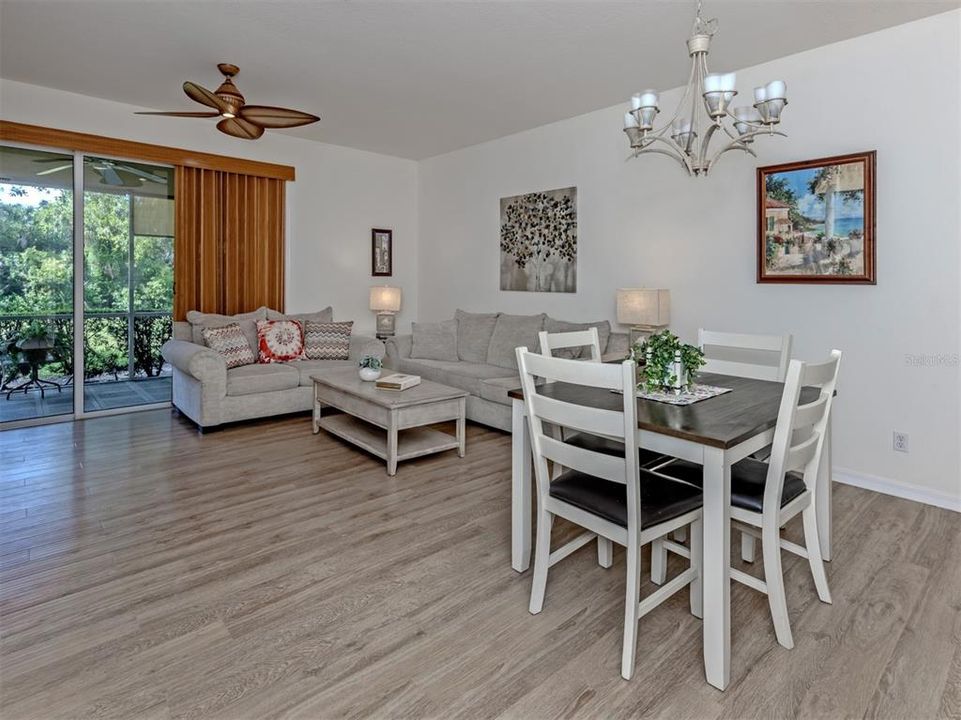 Activo con contrato: $199,900 (3 camas, 2 baños, 1446 Pies cuadrados)