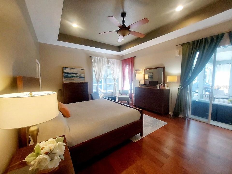 For Sale: $945,000 (4 beds, 3 baths, 2778 Square Feet)