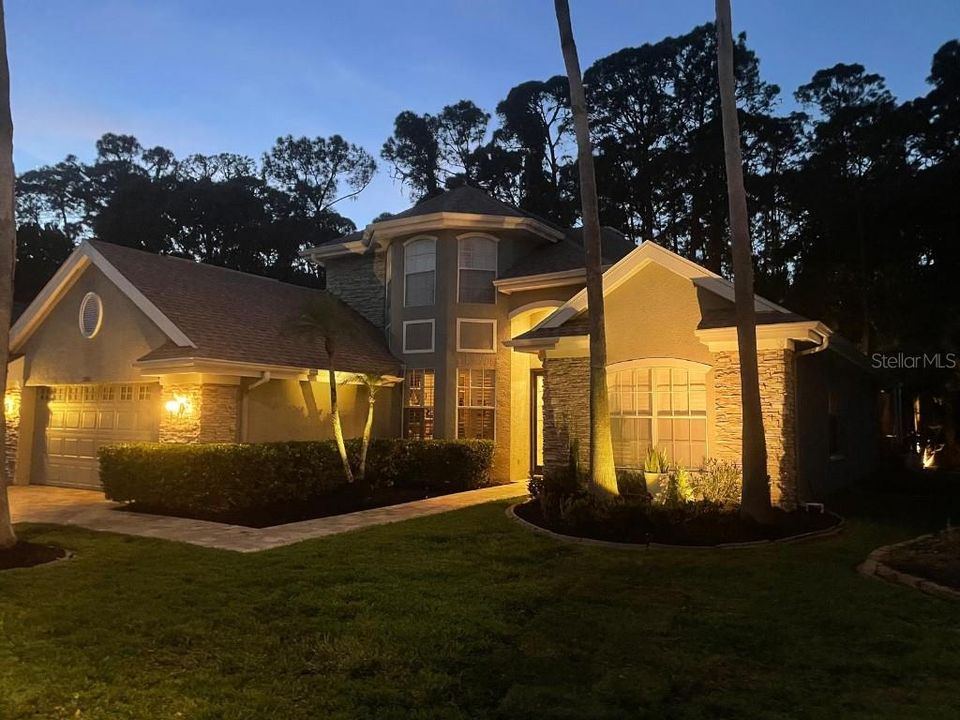 For Sale: $945,000 (4 beds, 3 baths, 2778 Square Feet)