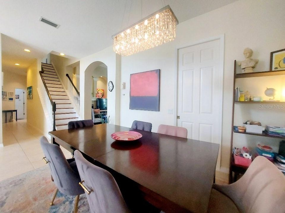 For Sale: $945,000 (4 beds, 3 baths, 2778 Square Feet)