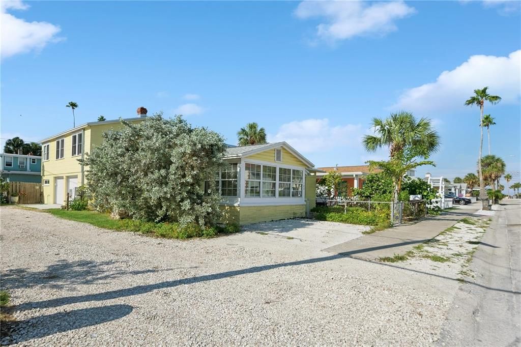 For Sale: $1,600,000 (0 beds, 0 baths, 2088 Square Feet)