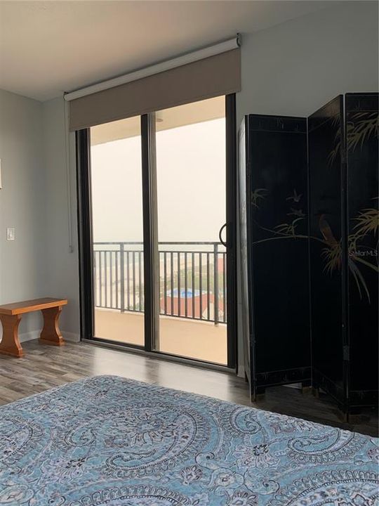 Active With Contract: $4,500 (2 beds, 2 baths, 1420 Square Feet)