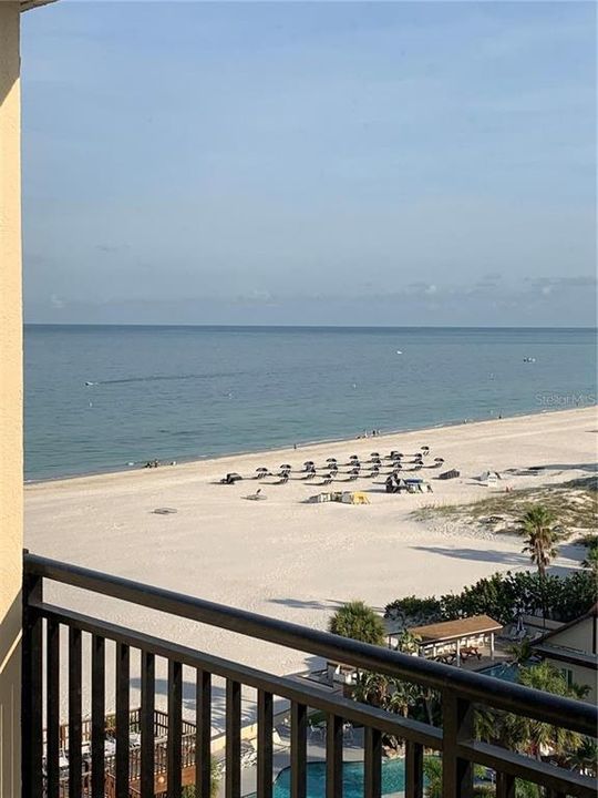 Active With Contract: $4,500 (2 beds, 2 baths, 1420 Square Feet)