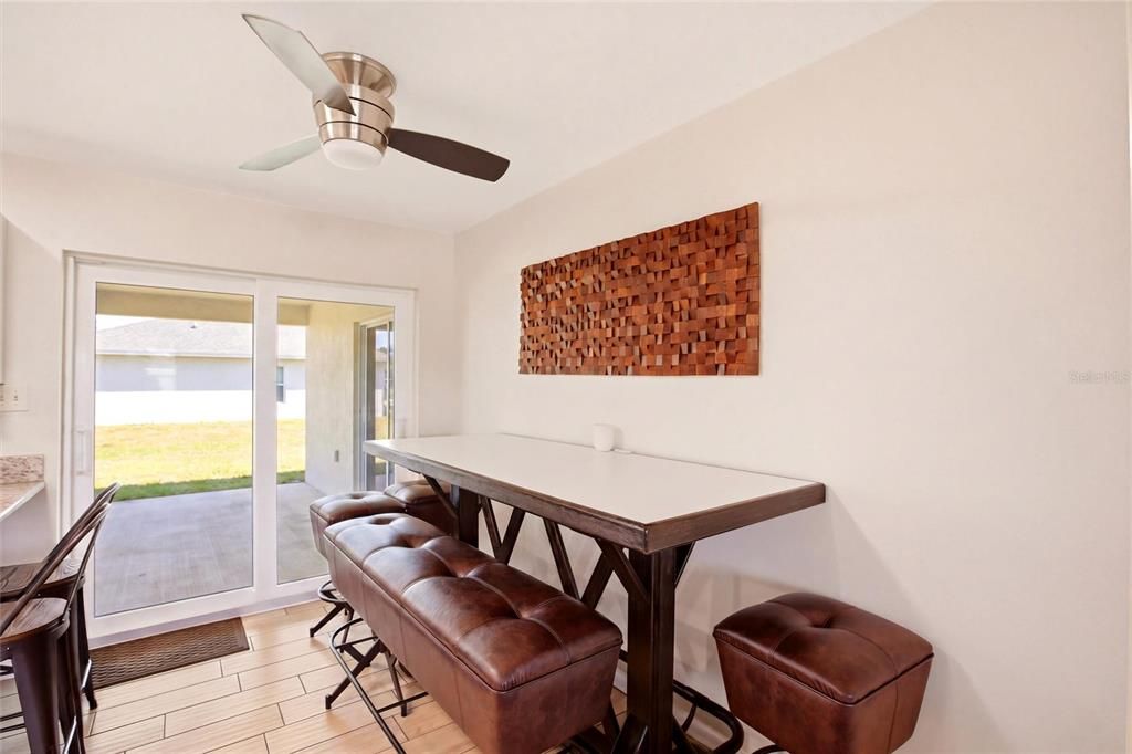 Activo con contrato: $269,000 (2 camas, 2 baños, 1014 Pies cuadrados)